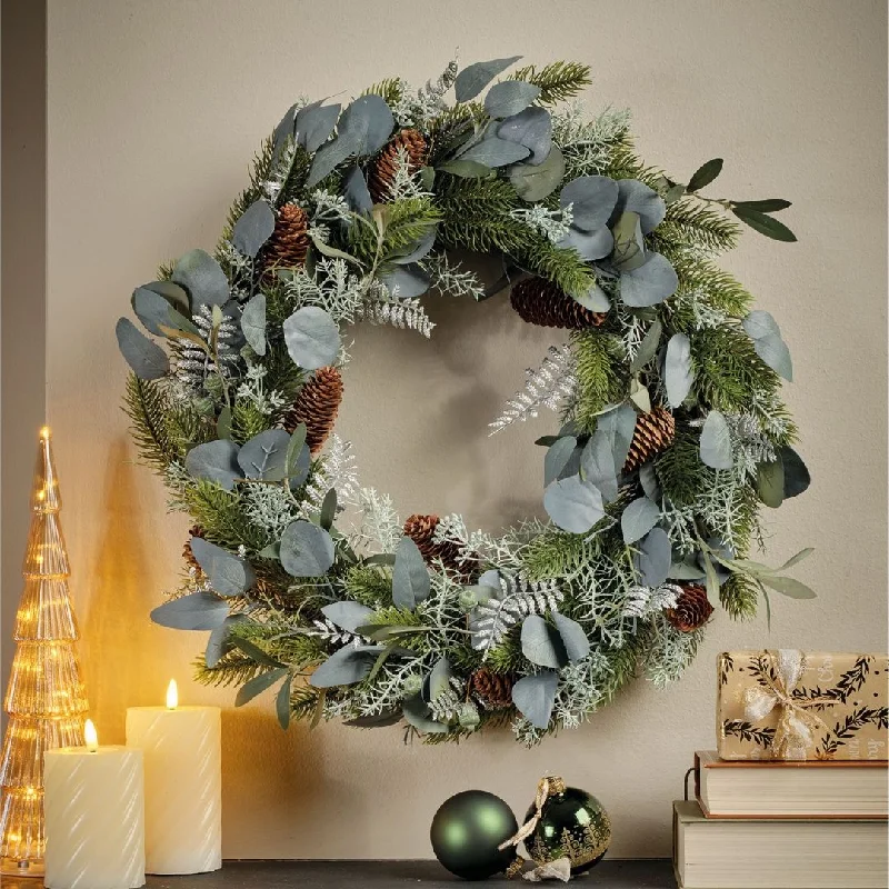 Christmas Wreath Modern Silver