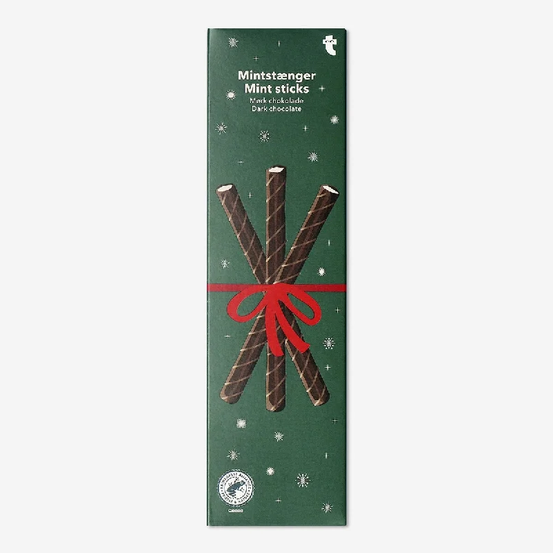 Dark chocolate sticks with mint